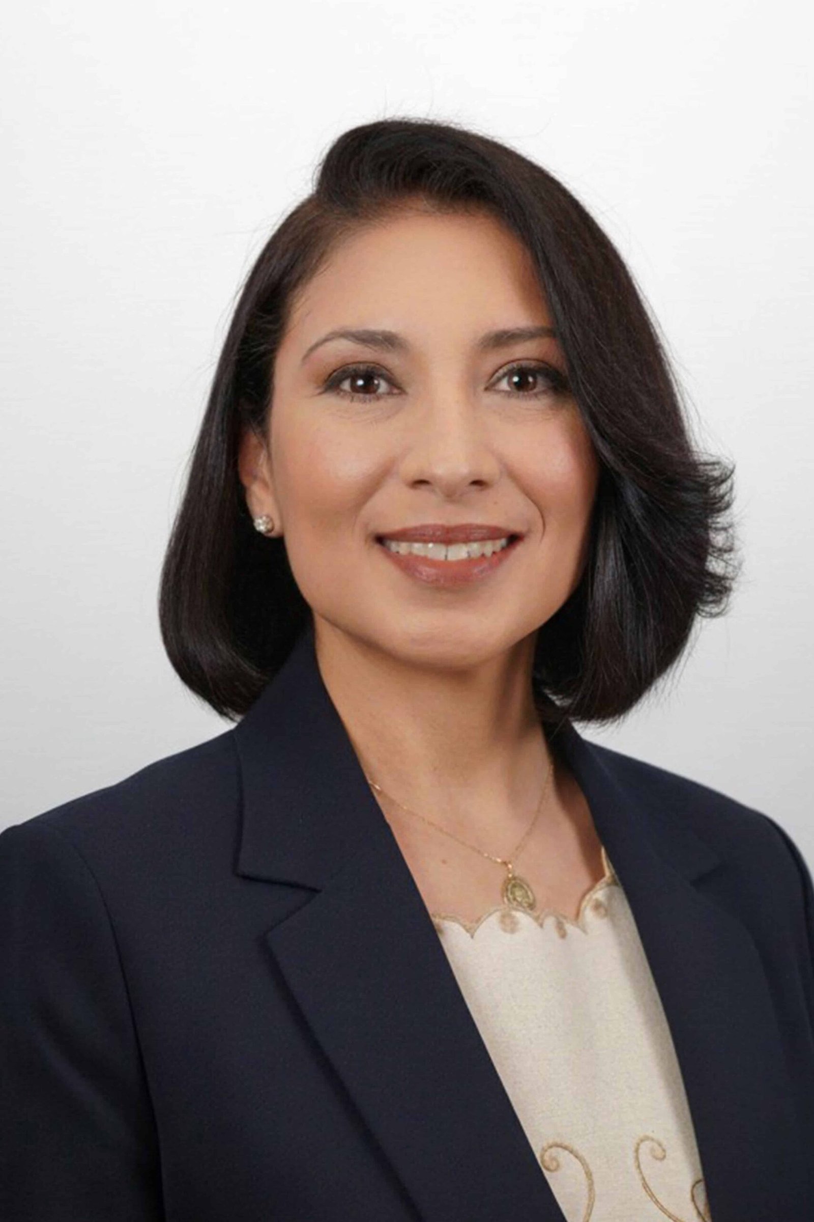 Magda Reyes_Director of Services_Head Shot